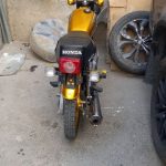 هندا ۱۲۵مدل۸۶رنگ طلایی پلاک قدیم سنددار