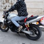 بخاطر اینکه میخوایم بریم از شهرستان دارم میفروشم